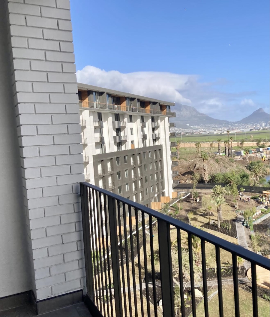 To Let 2 Bedroom Property for Rent in Century City Western Cape